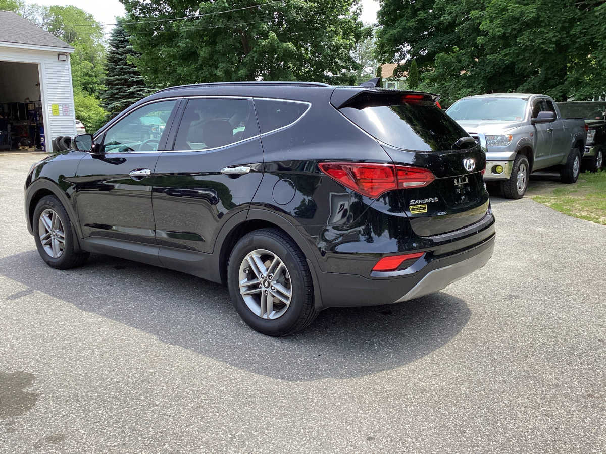 hyundai santa fe 2018 5NMZUDLBXJH068663 image hyundai santa fe 2018 5NMZUDLBXJH068663 image